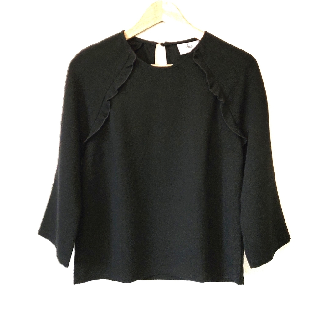 Loup Crop Blouse Ruffle Accent Keyhole Neck 3/4 Sleeve Relaxed Boxy Fit Sz Small